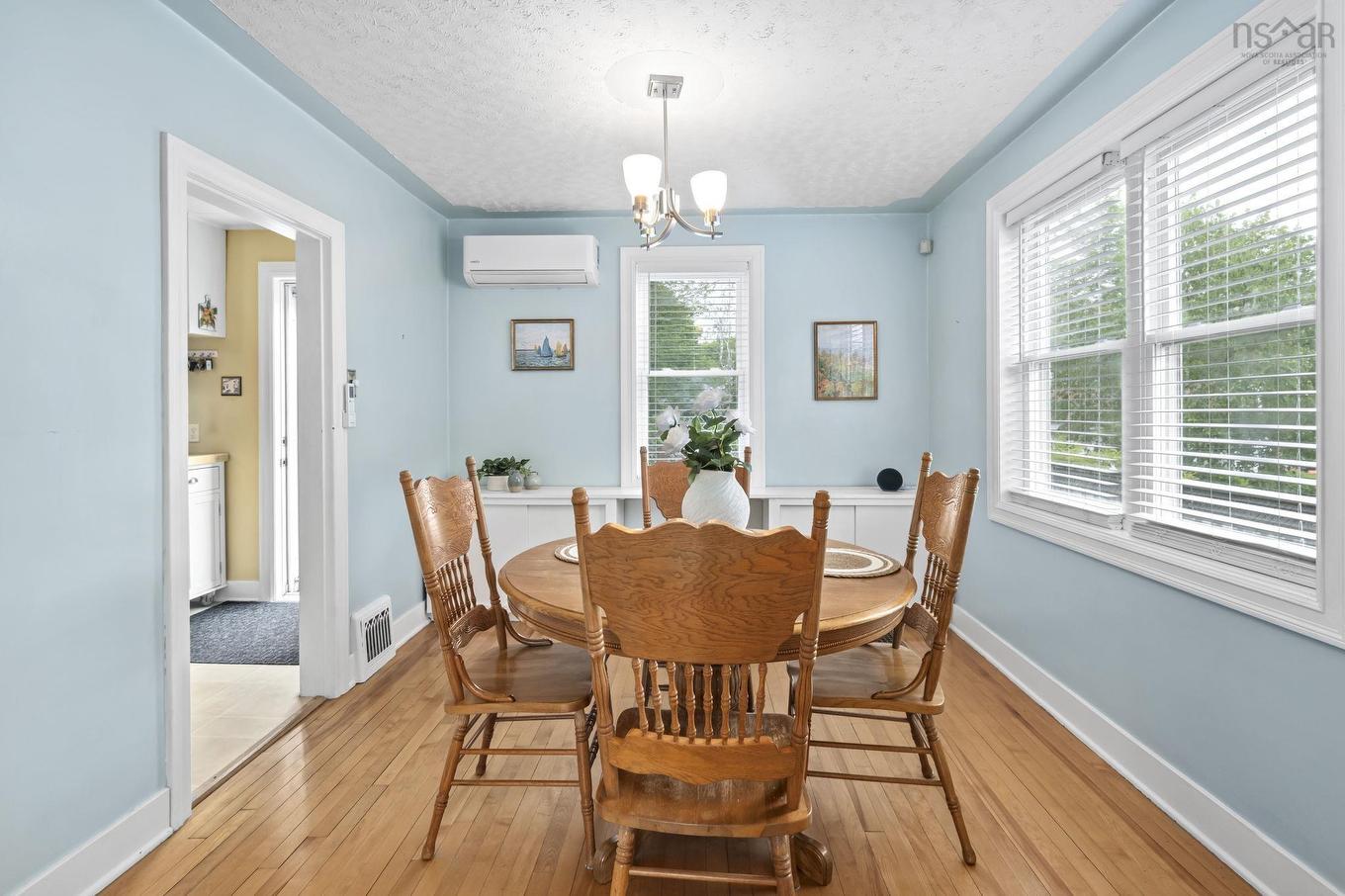 140 Victoria Road, Dartmouth, NS