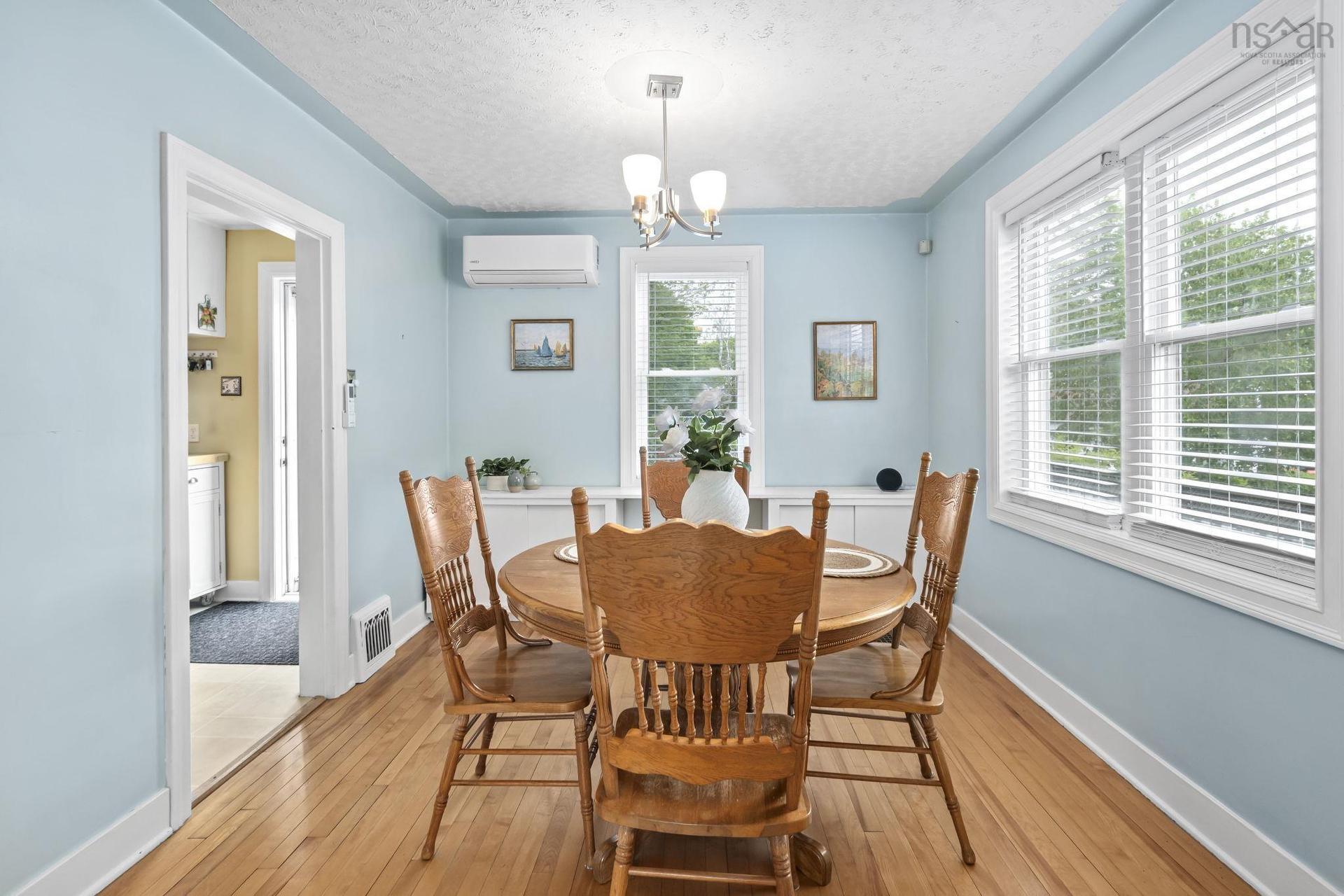 140 Victoria Road, Dartmouth, NS