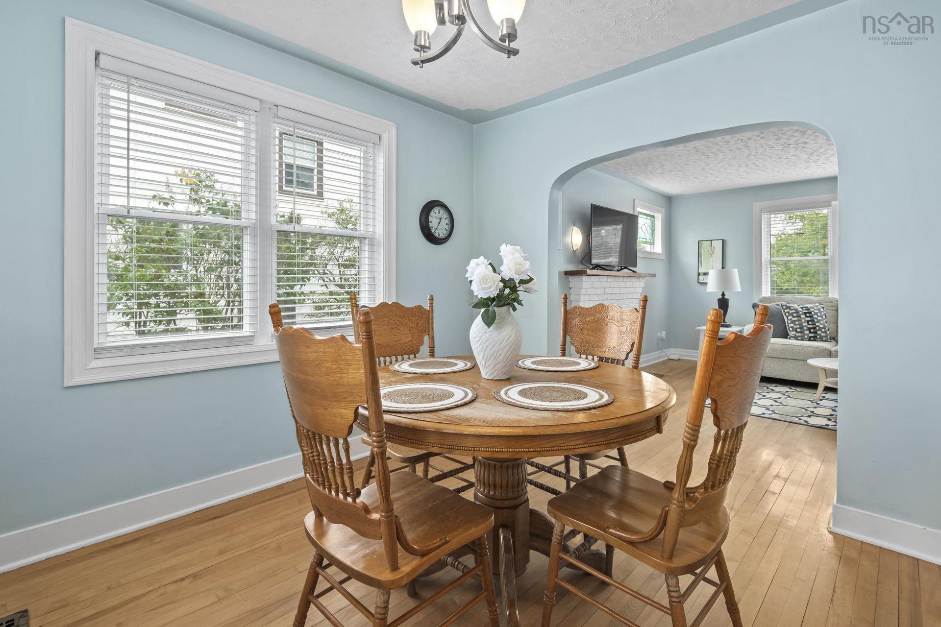 140 Victoria Road, Dartmouth, NS