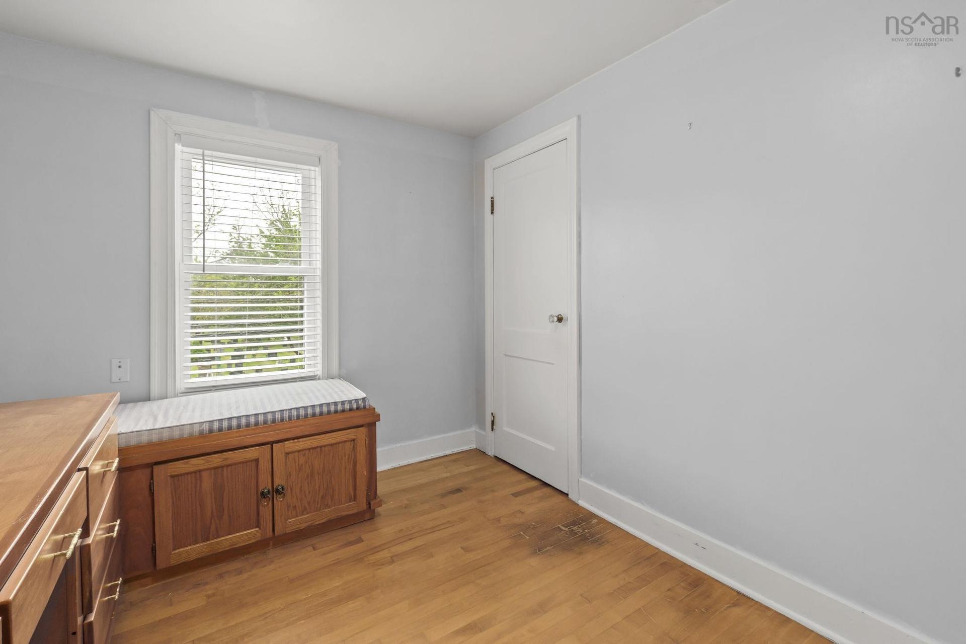 140 Victoria Road, Dartmouth, NS