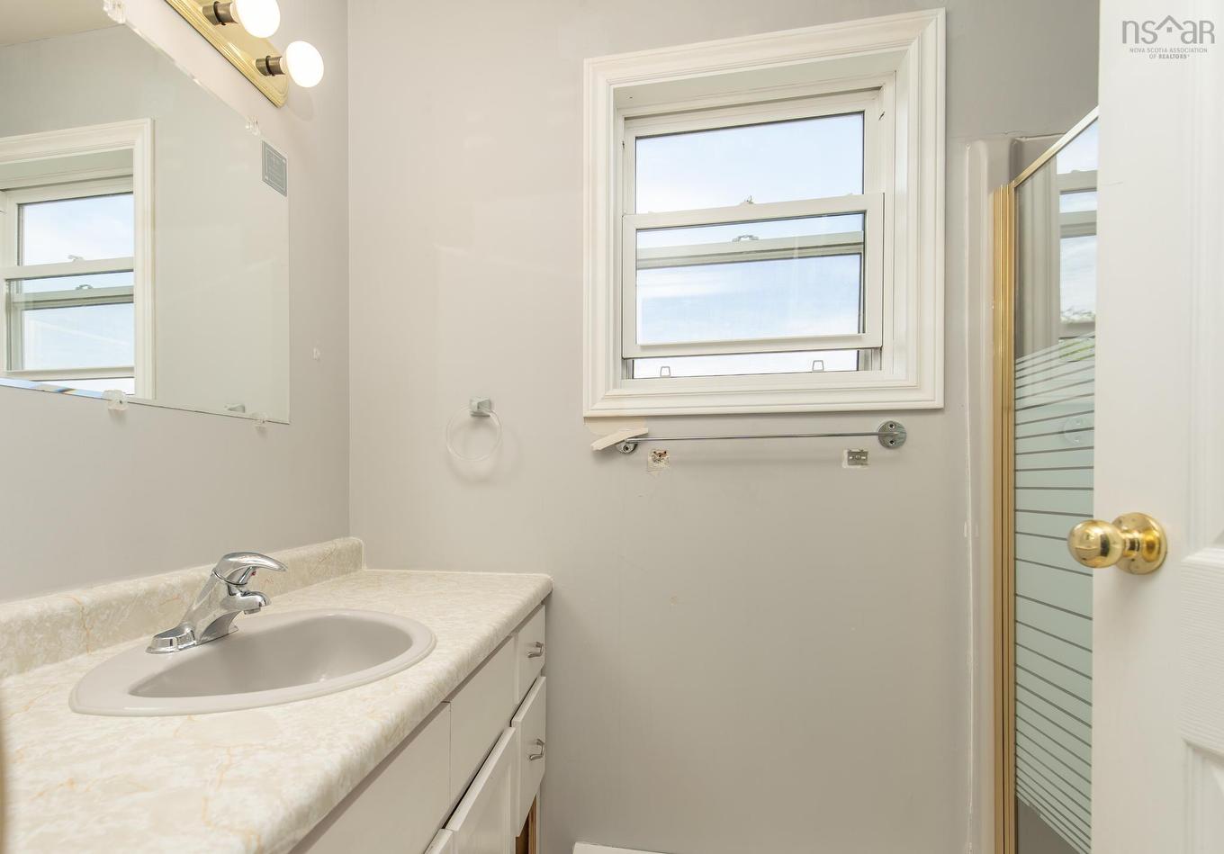 549 Brunswick Street, Yarmouth, NS