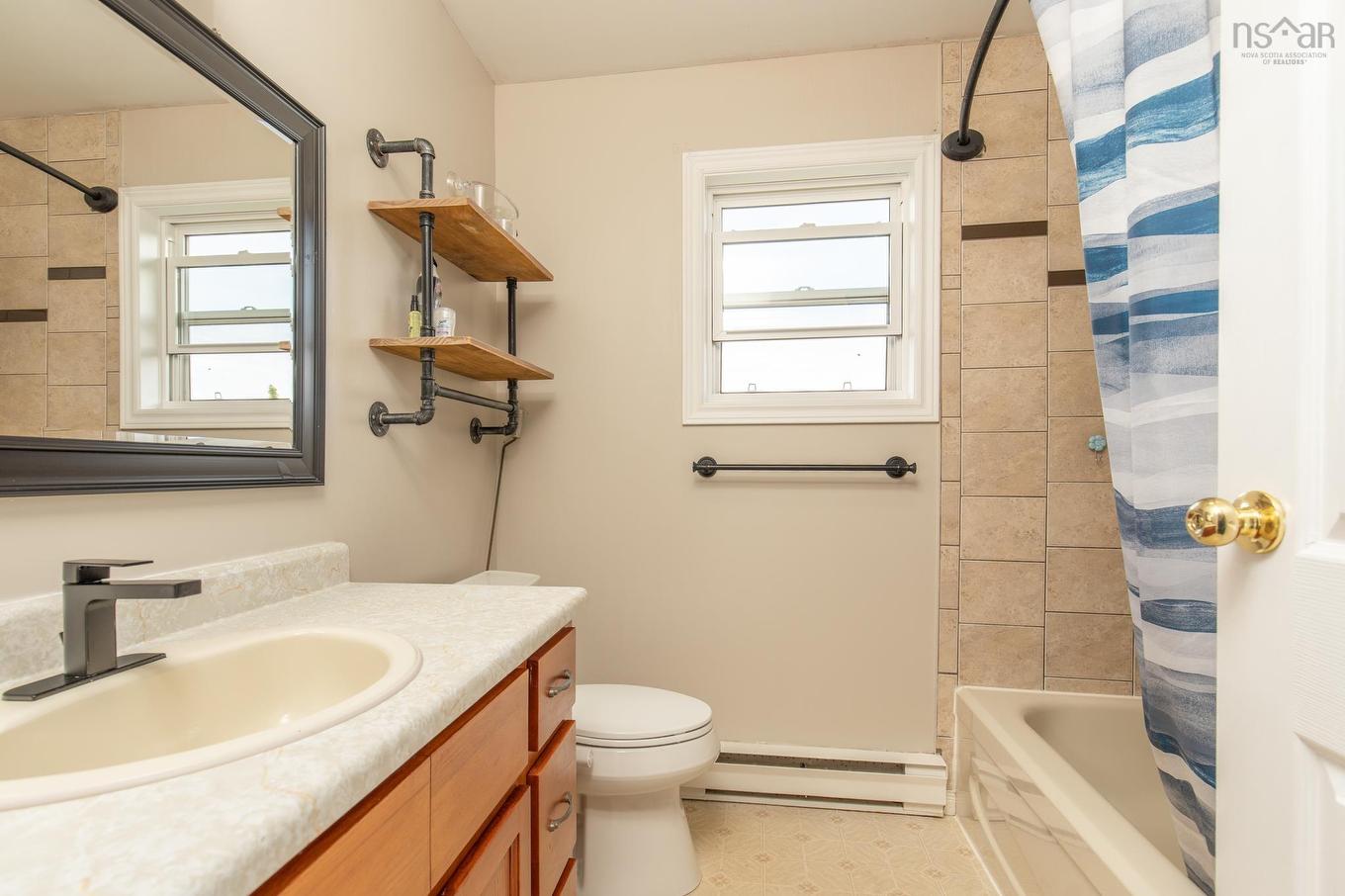 549 Brunswick Street, Yarmouth, NS