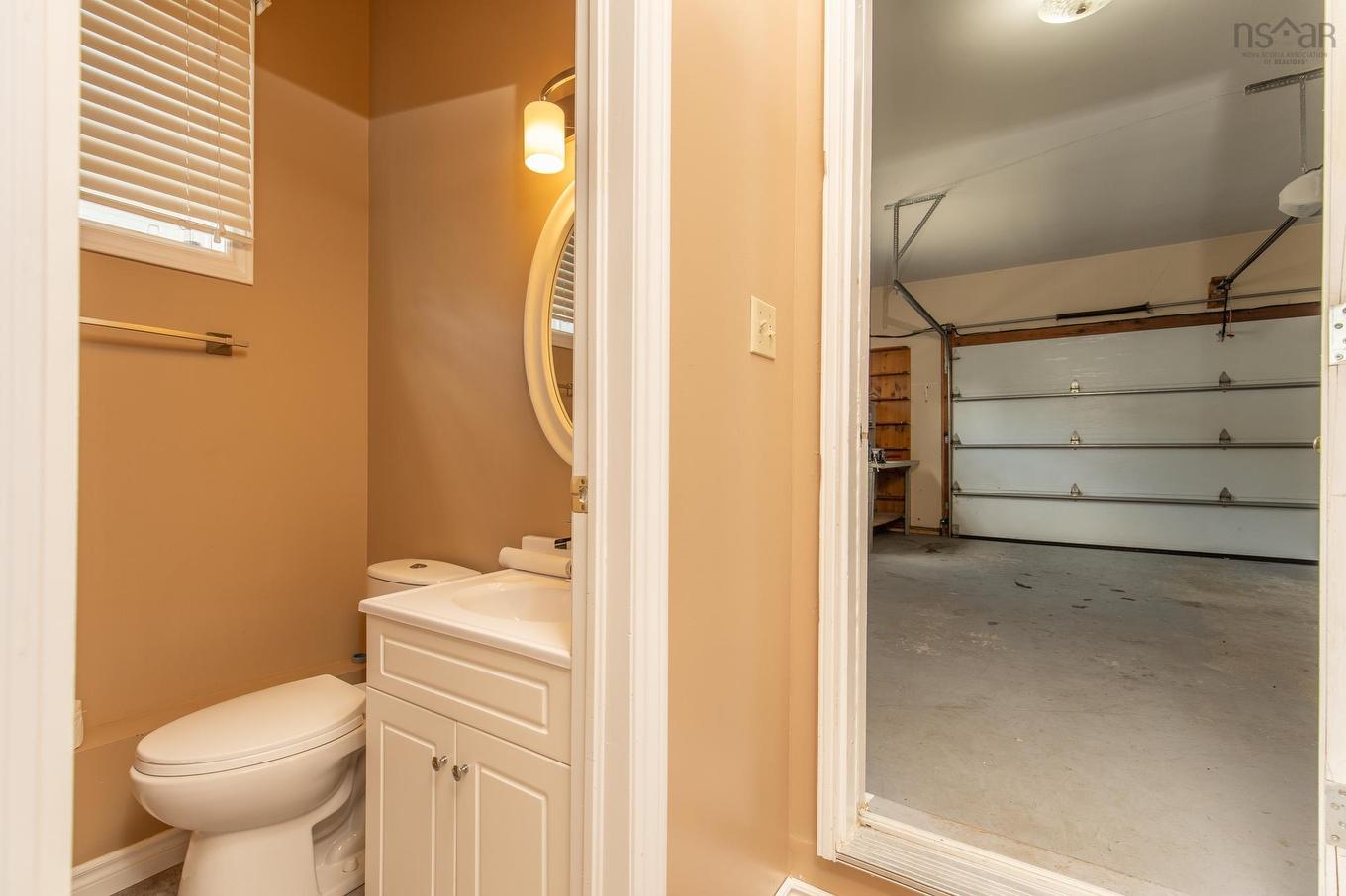 549 Brunswick Street, Yarmouth, NS