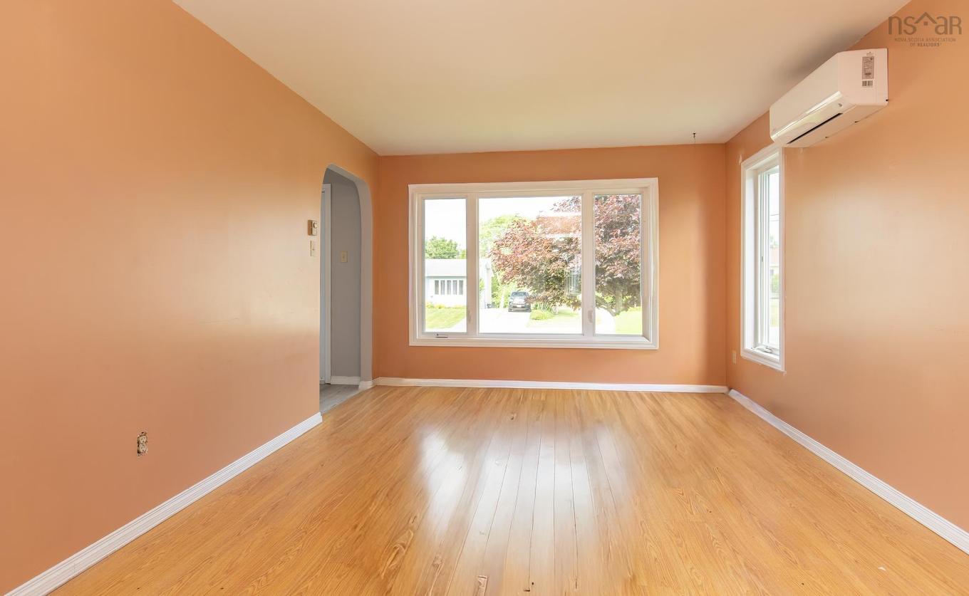 549 Brunswick Street, Yarmouth, NS