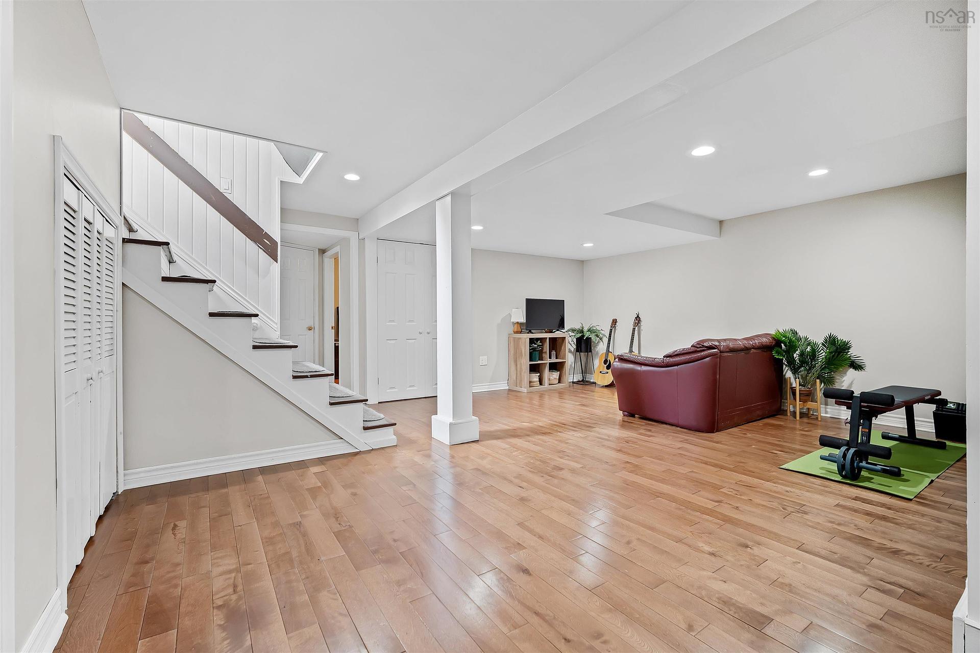 6 Stevens Road, Dartmouth, NS