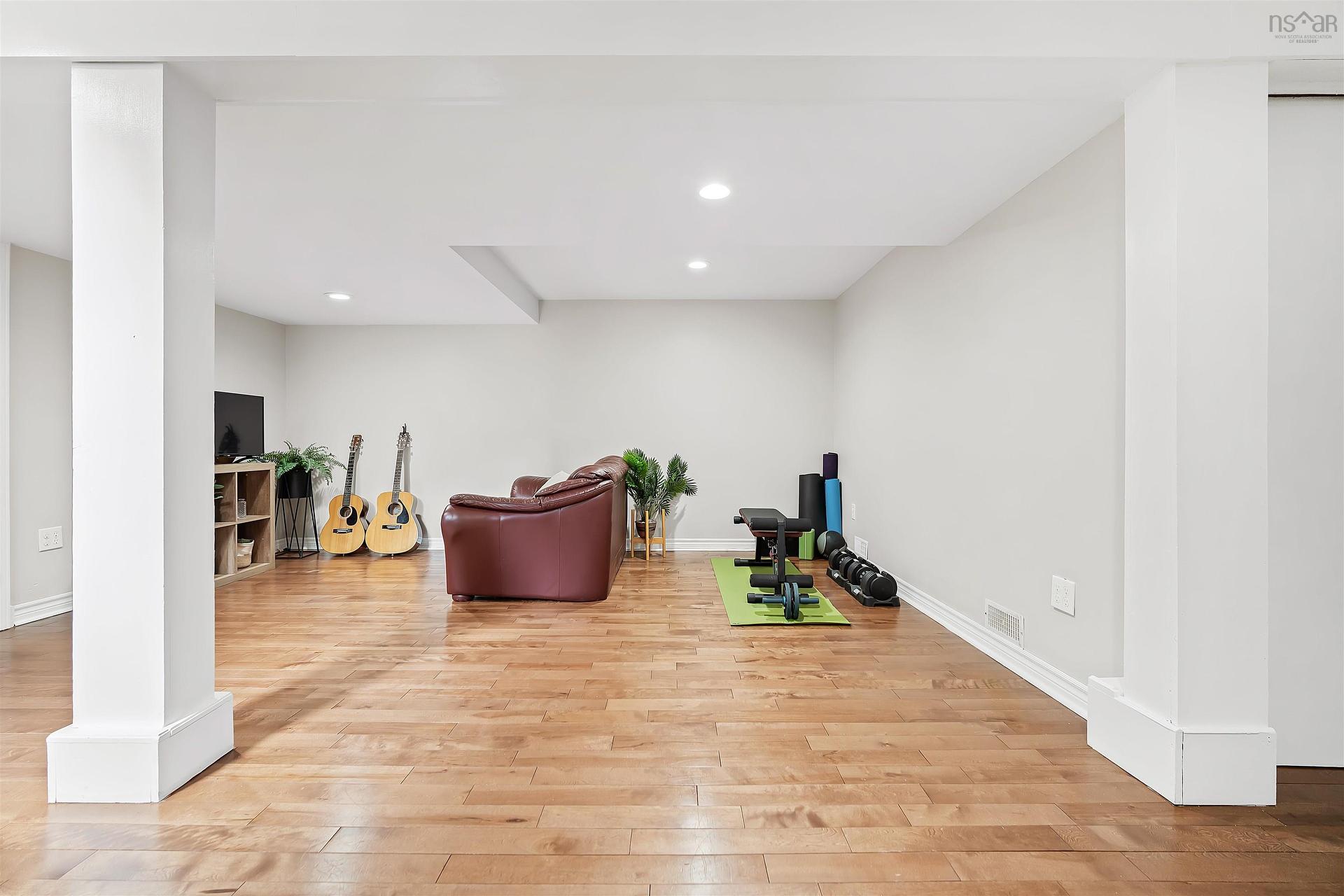 6 Stevens Road, Dartmouth, NS