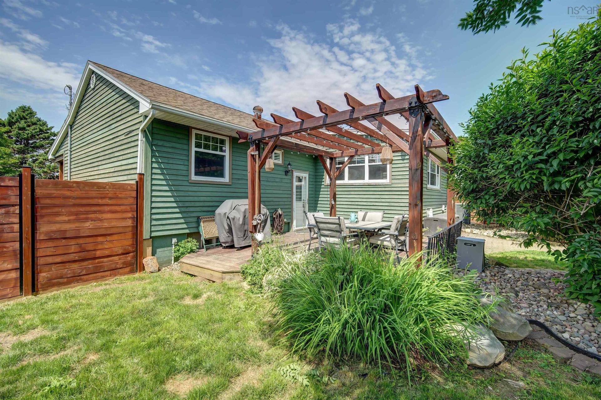 6 Stevens Road, Dartmouth, NS