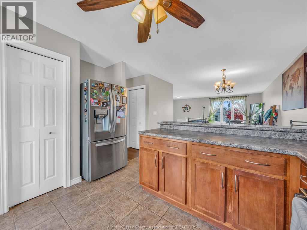 2115 Everts, Windsor, ON