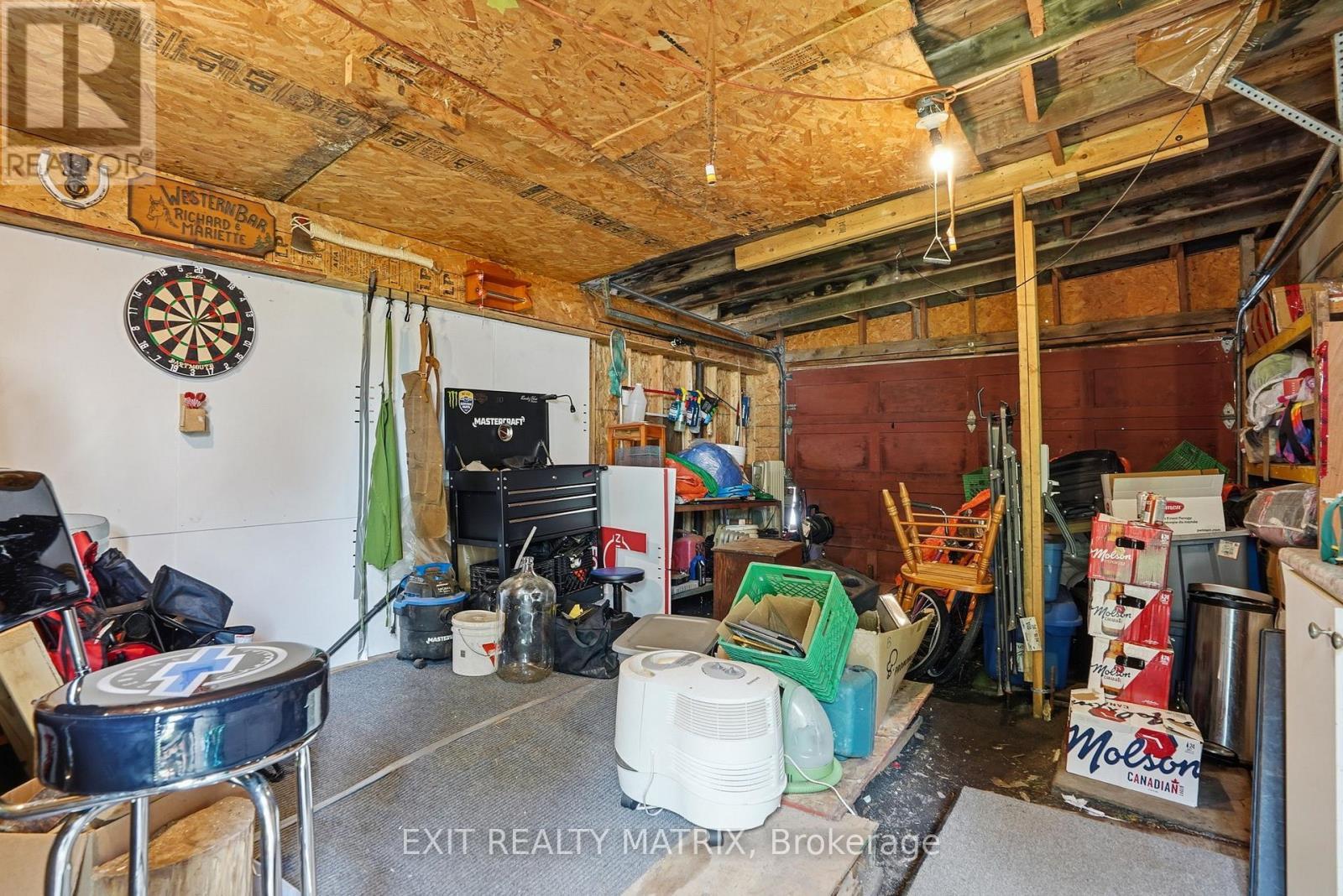 10 Peter Street, Champlain, ON