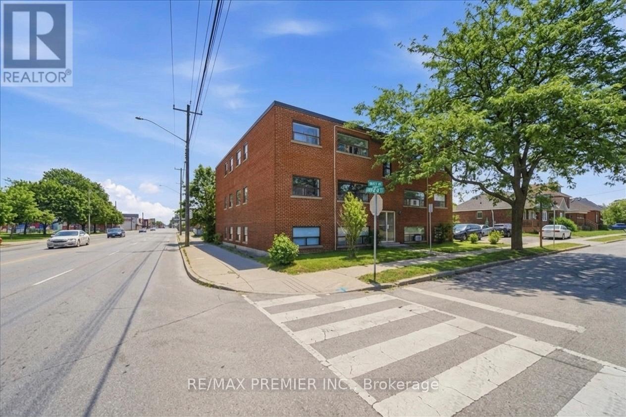 280 Weir Street N, Hamilton, ON