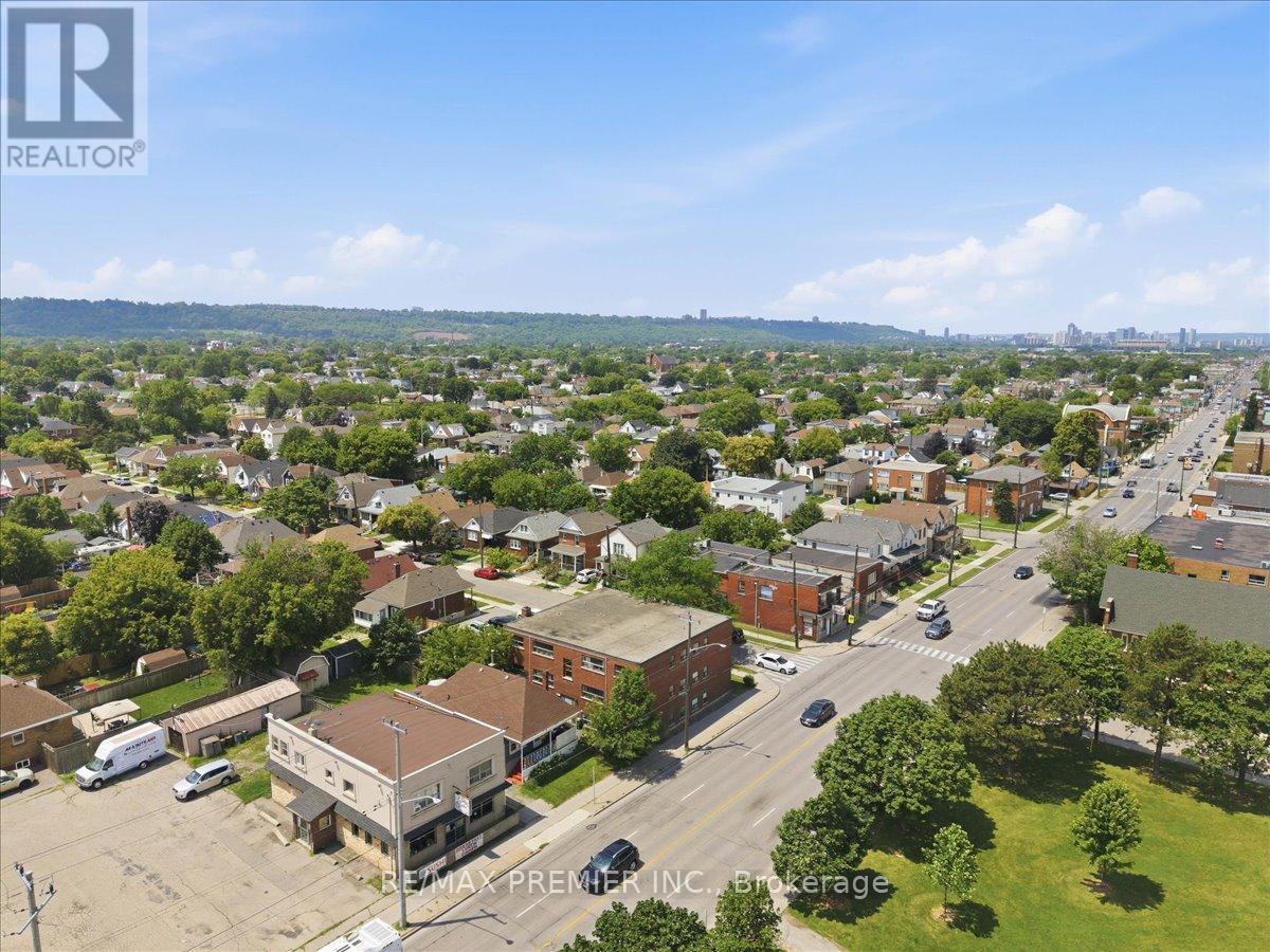 280 Weir Street N, Hamilton, ON
