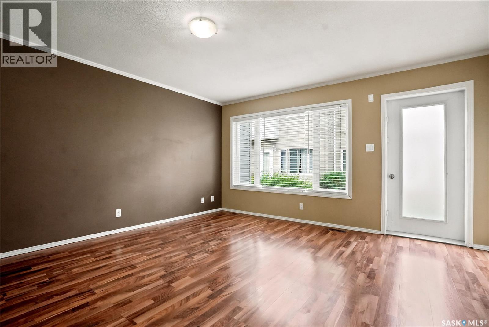 403 715 Hart Road, Saskatoon, SK
