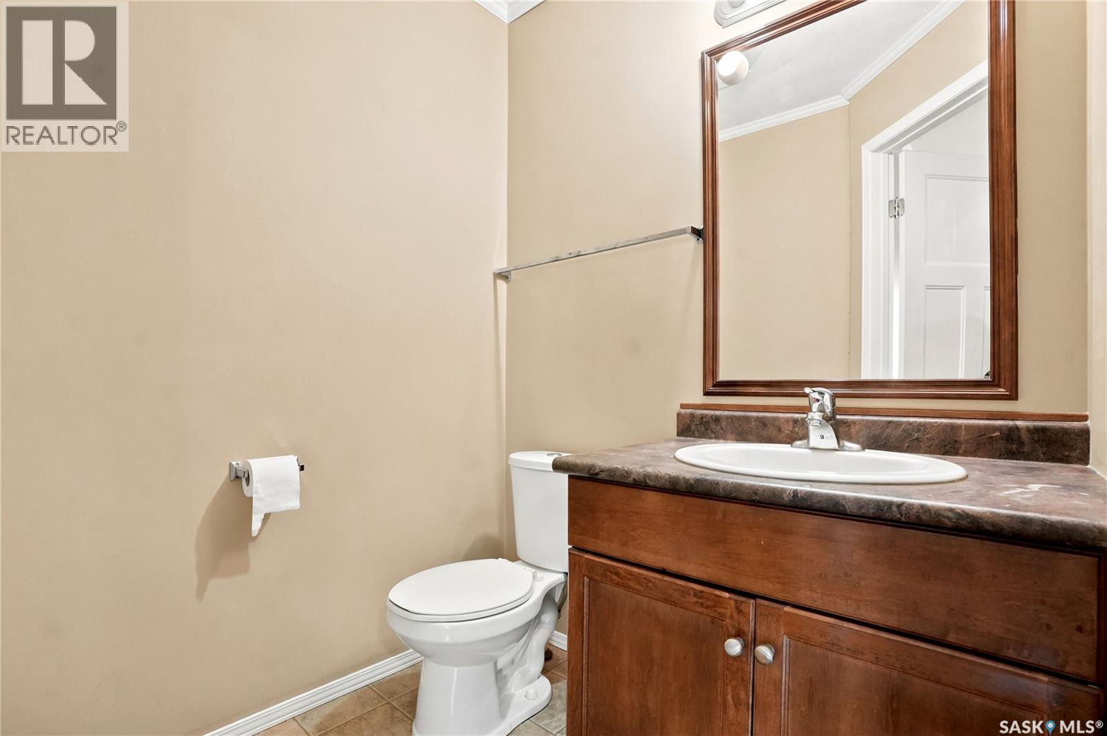 403 715 Hart Road, Saskatoon, SK