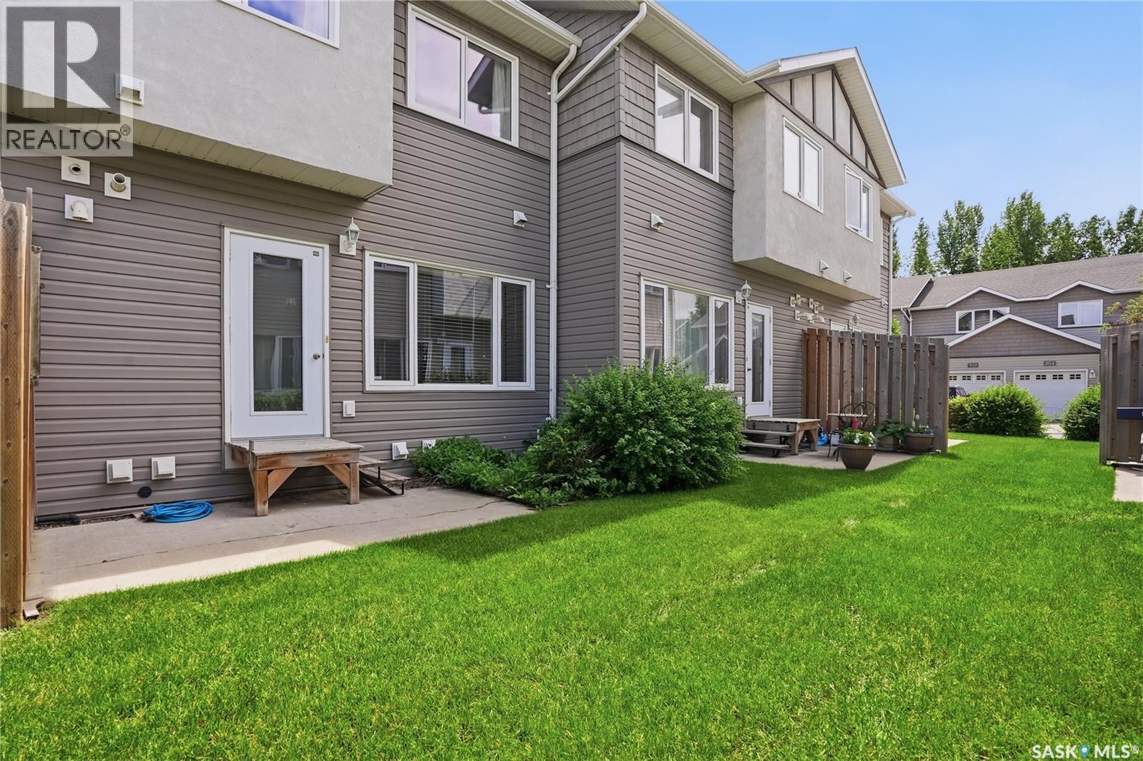 403 715 Hart Road, Saskatoon, SK