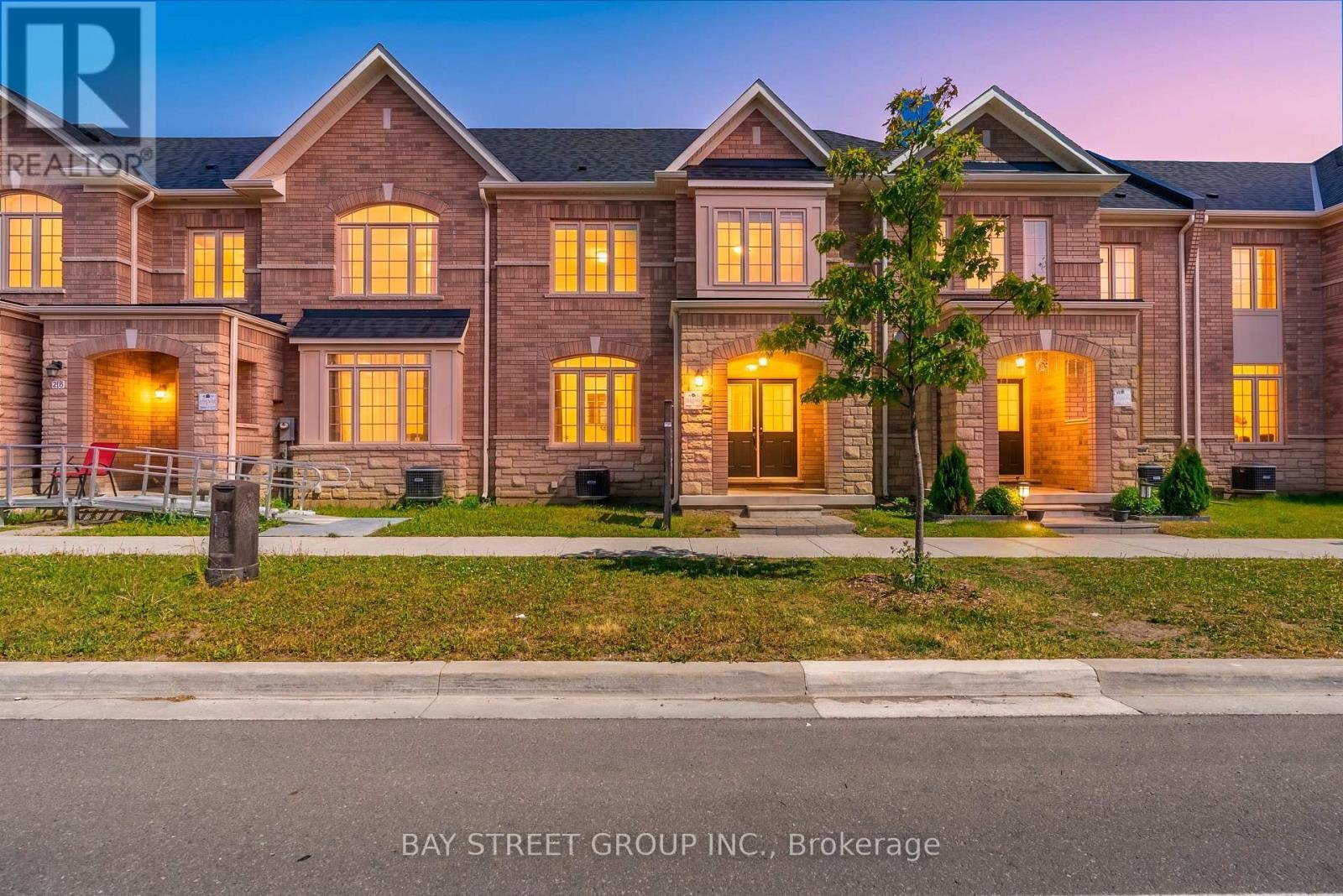 221 Clockwork Drive, Brampton, ON