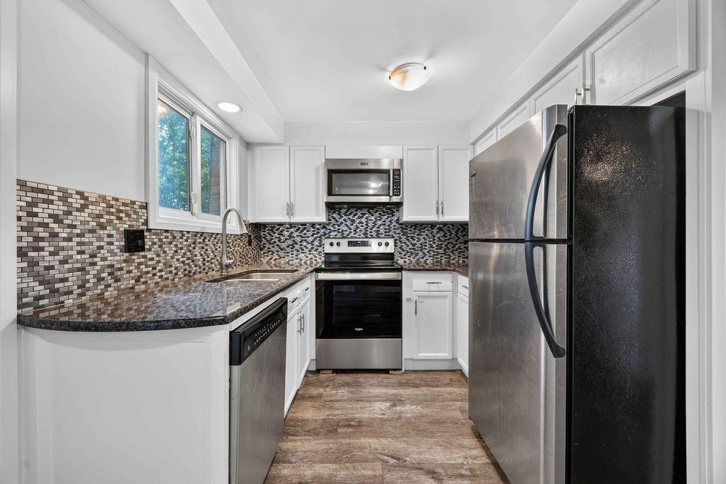 21-215 Trudeau Drive, Sarnia, ON