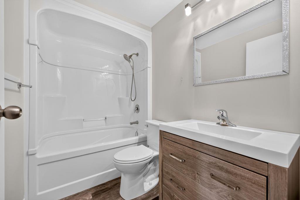 21-215 Trudeau Drive, Sarnia, ON