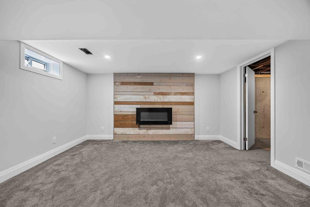 21-215 Trudeau Drive, Sarnia, ON