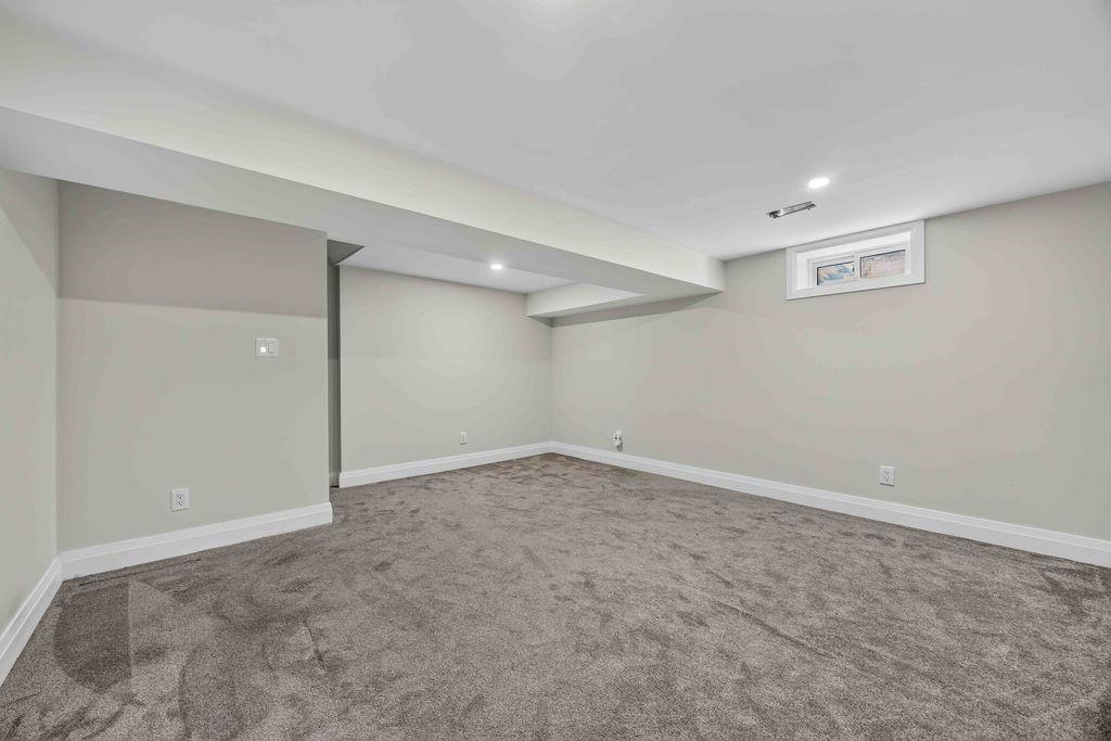 21-215 Trudeau Drive, Sarnia, ON