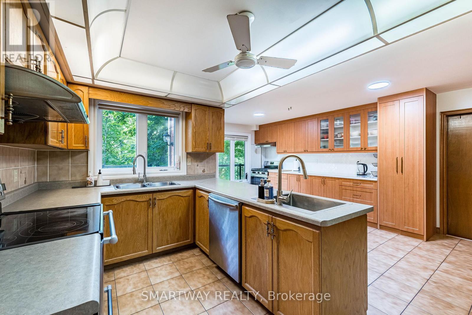 4522 Badminton Drive, Mississauga, ON