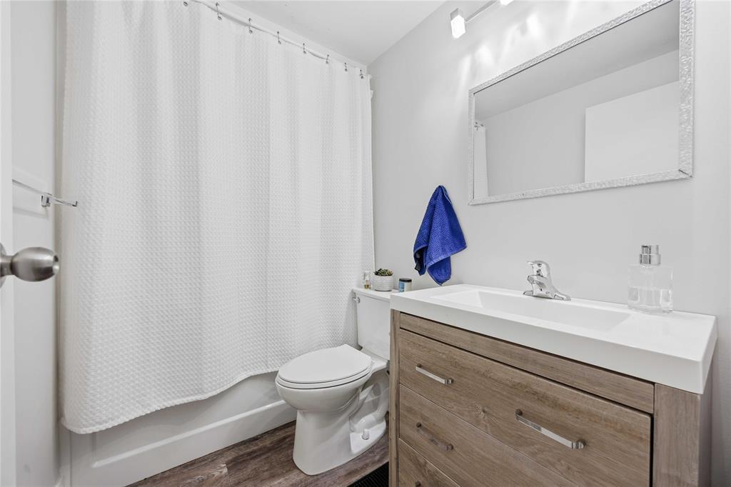 21-215 Trudeau Drive, Sarnia, ON