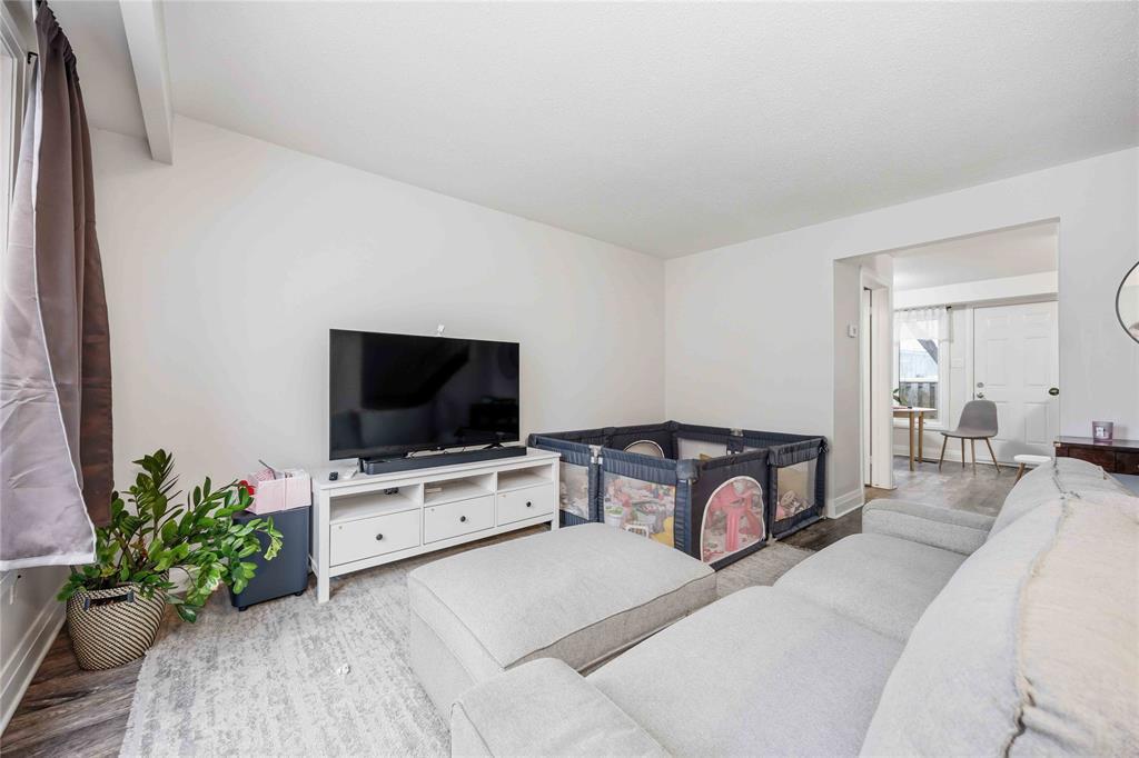 21-215 Trudeau Drive, Sarnia, ON