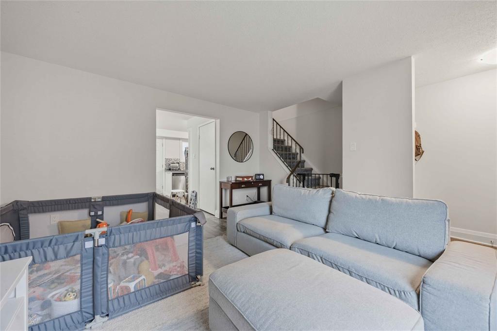 21-215 Trudeau Drive, Sarnia, ON