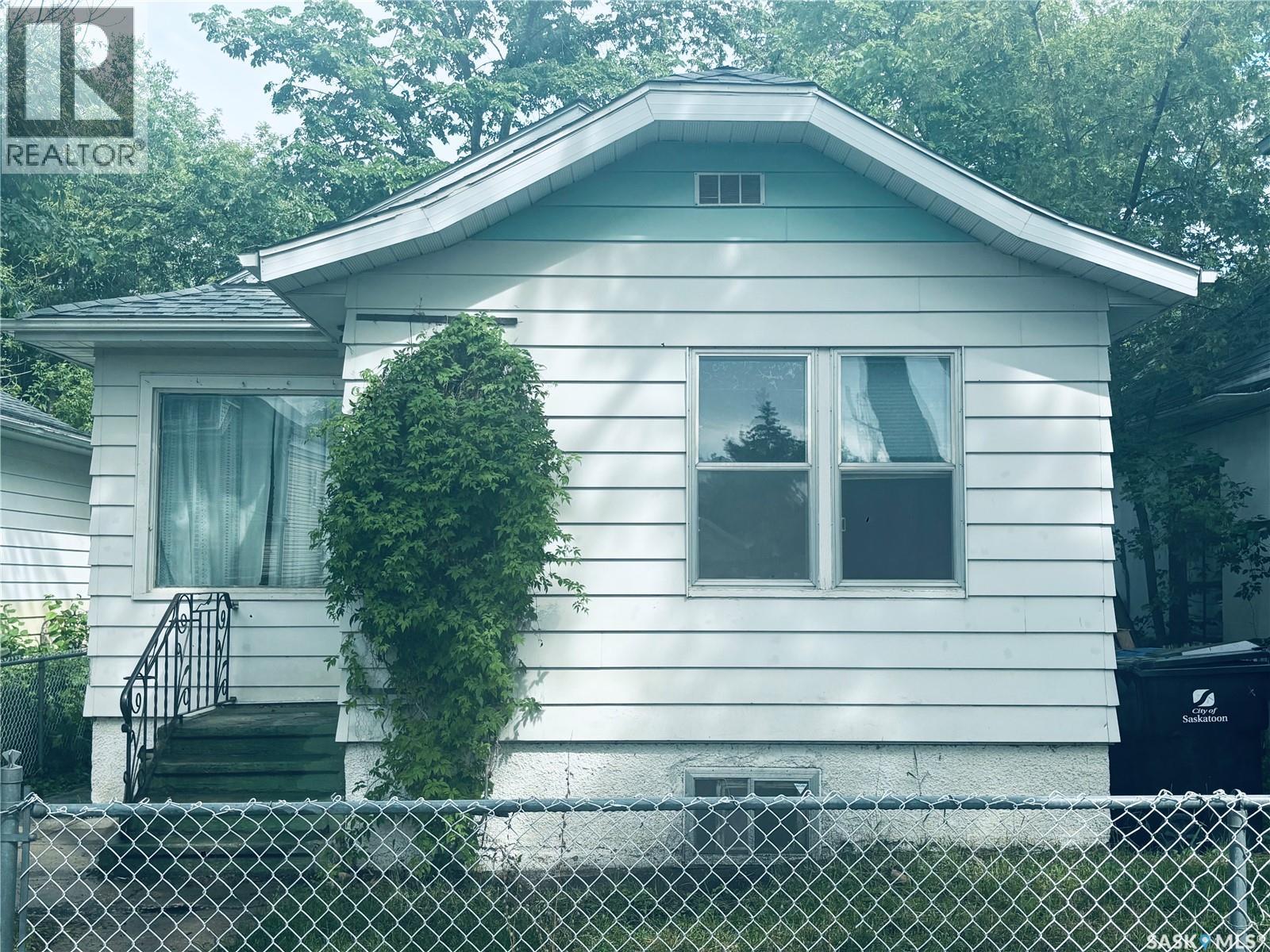 416 I Avenue S, Saskatoon, SK