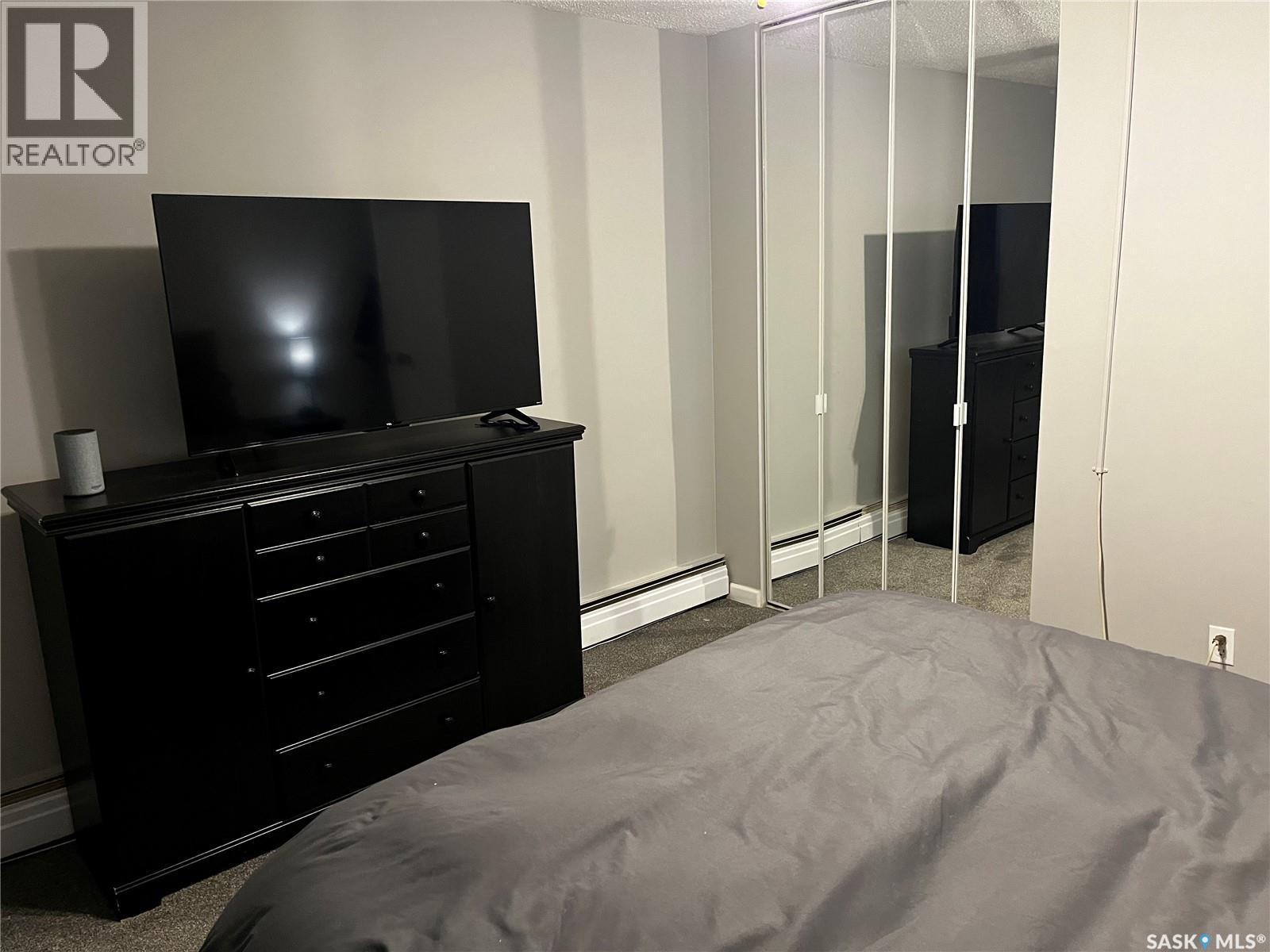 52 1 Columbia Drive, Saskatoon, SK