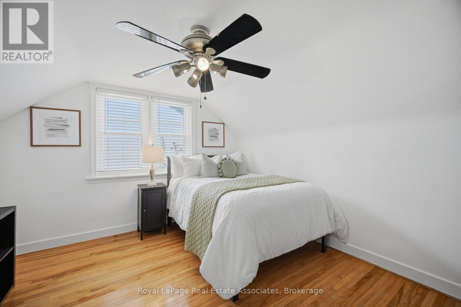 32 Plaxton Drive, Toronto, ON
