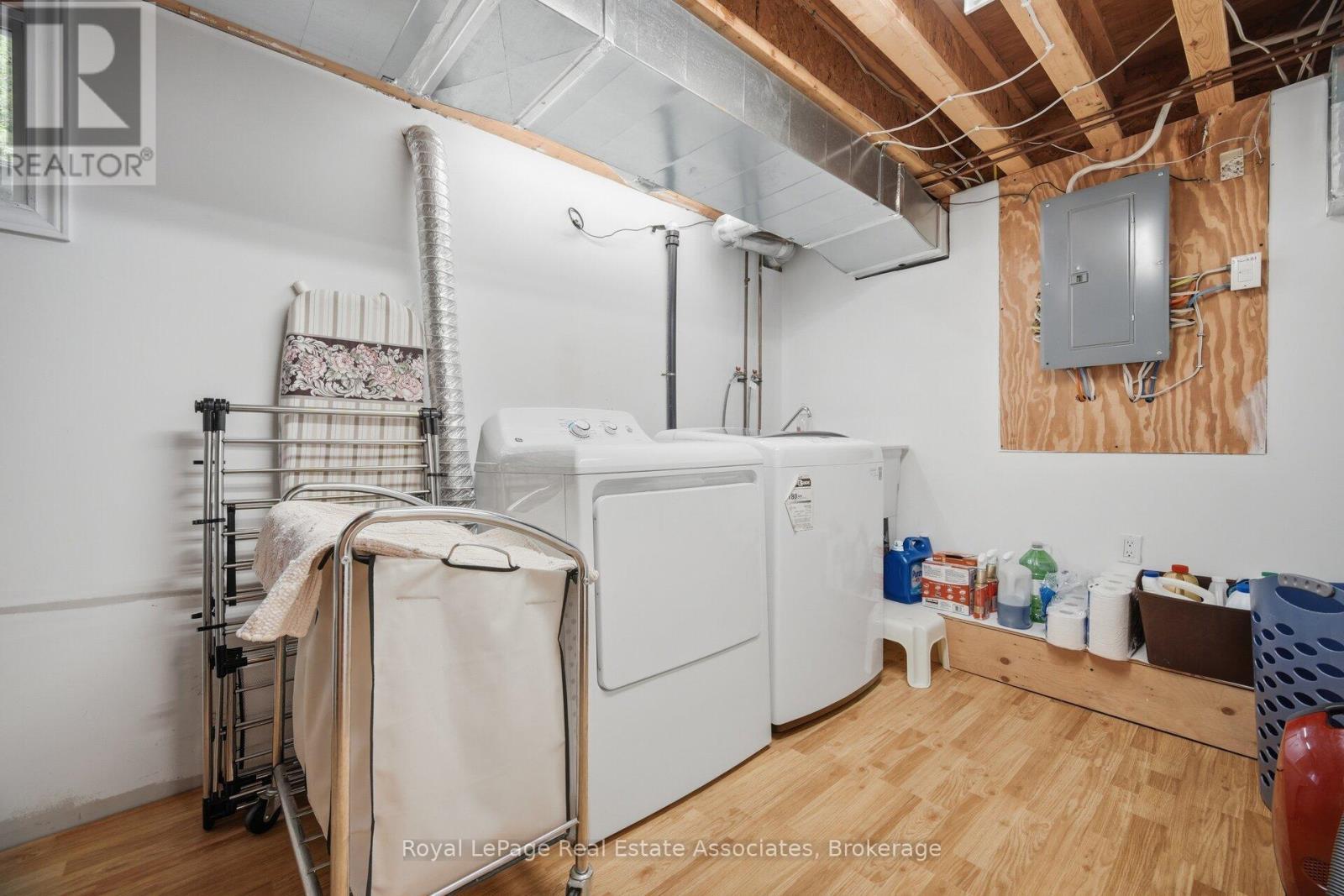 32 Plaxton Drive, Toronto, ON