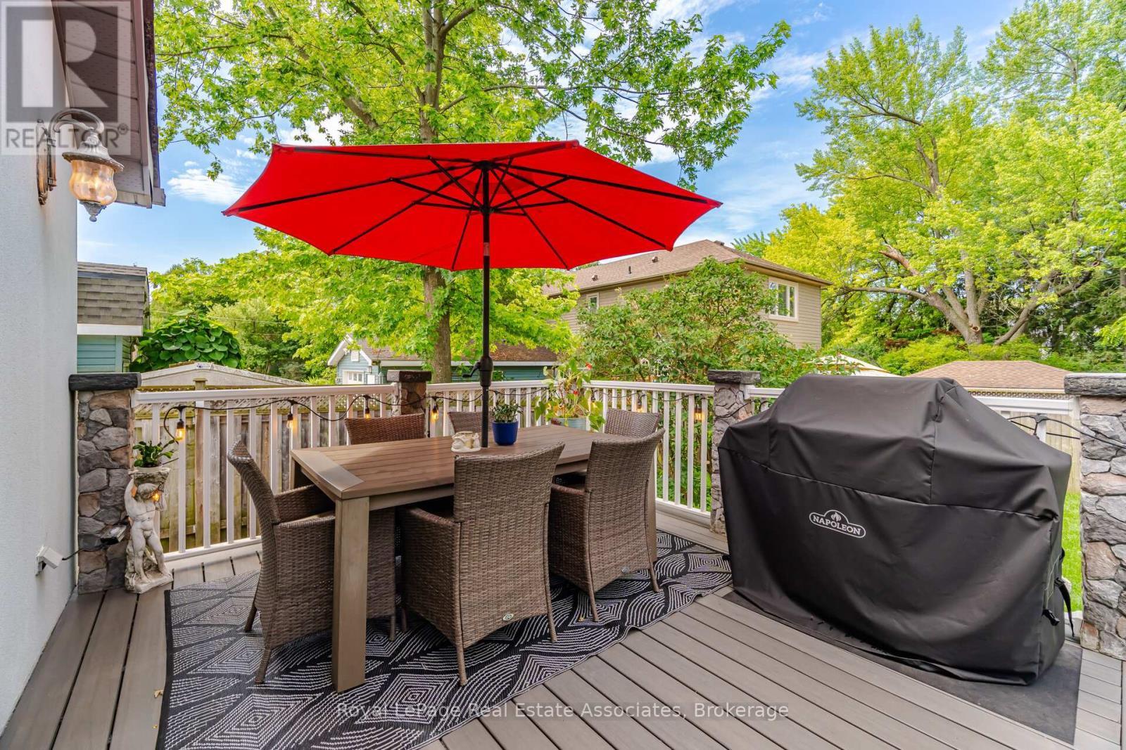 32 Plaxton Drive, Toronto, ON