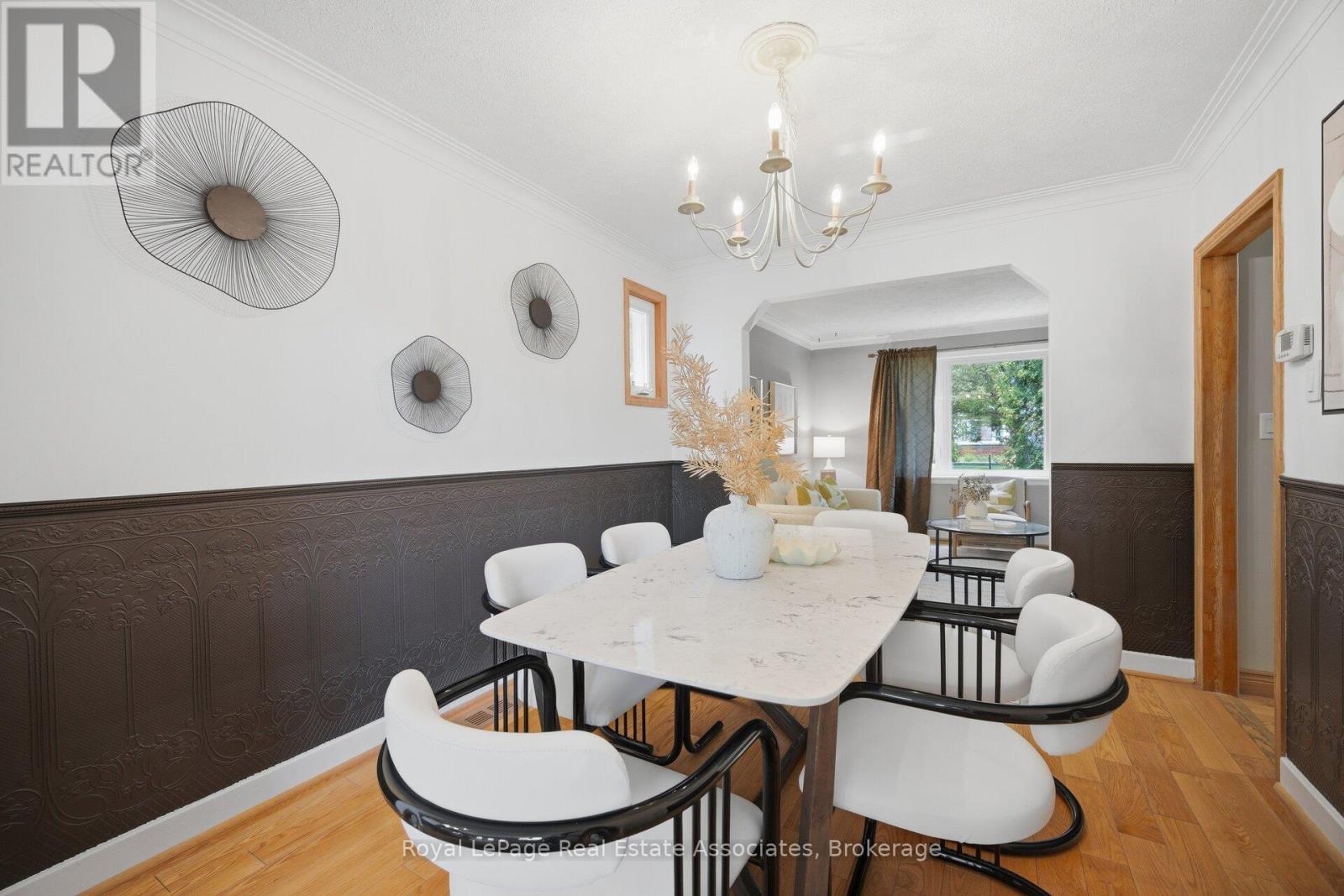 32 Plaxton Drive, Toronto, ON