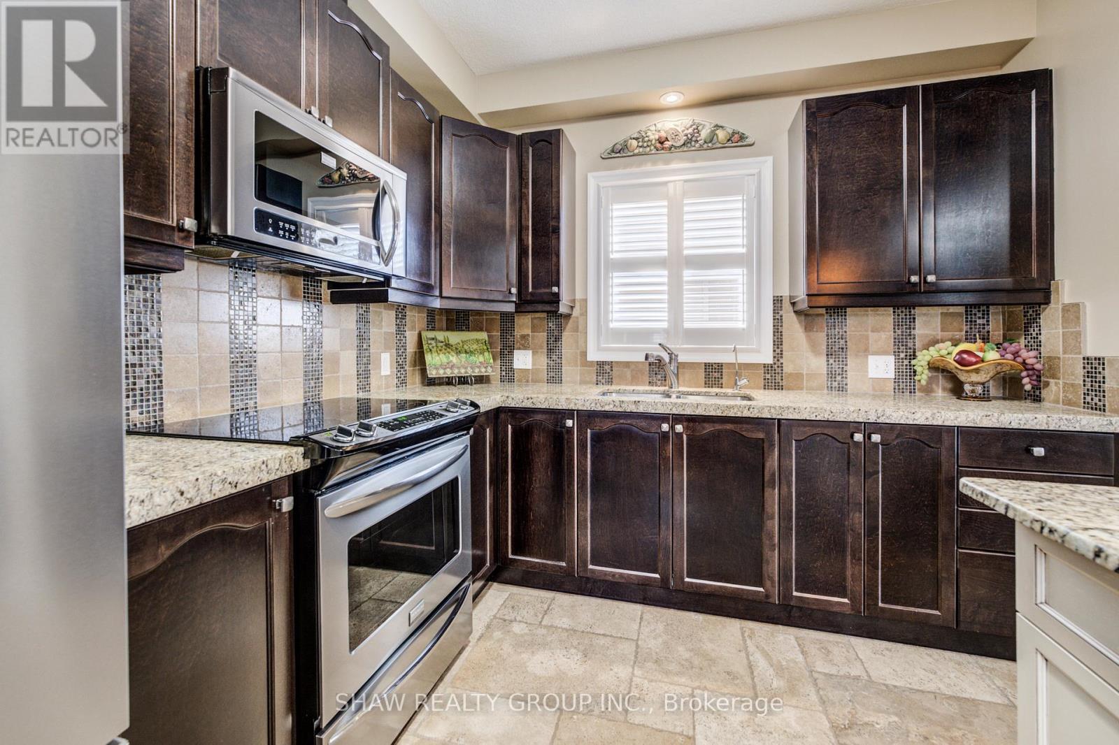 300 Watervale Crescent, Kitchener, ON