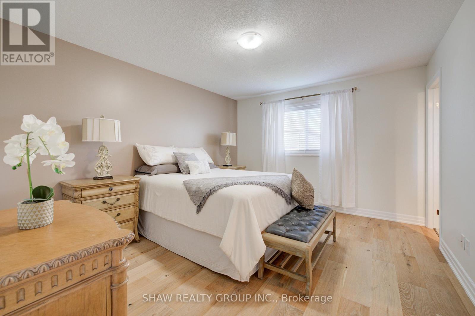 300 Watervale Crescent, Kitchener, ON