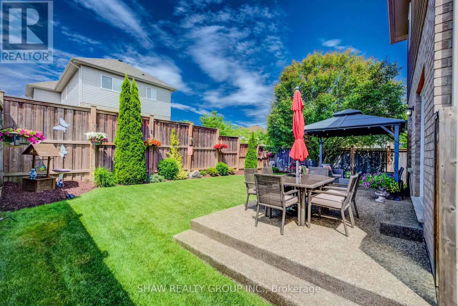 300 Watervale Crescent, Kitchener, ON