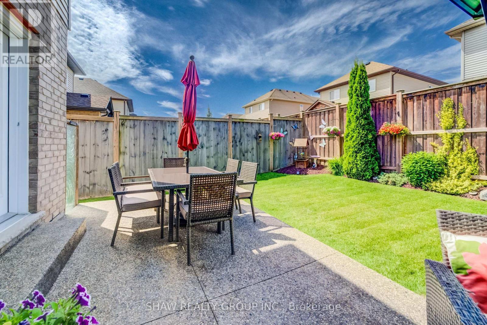 300 Watervale Crescent, Kitchener, ON