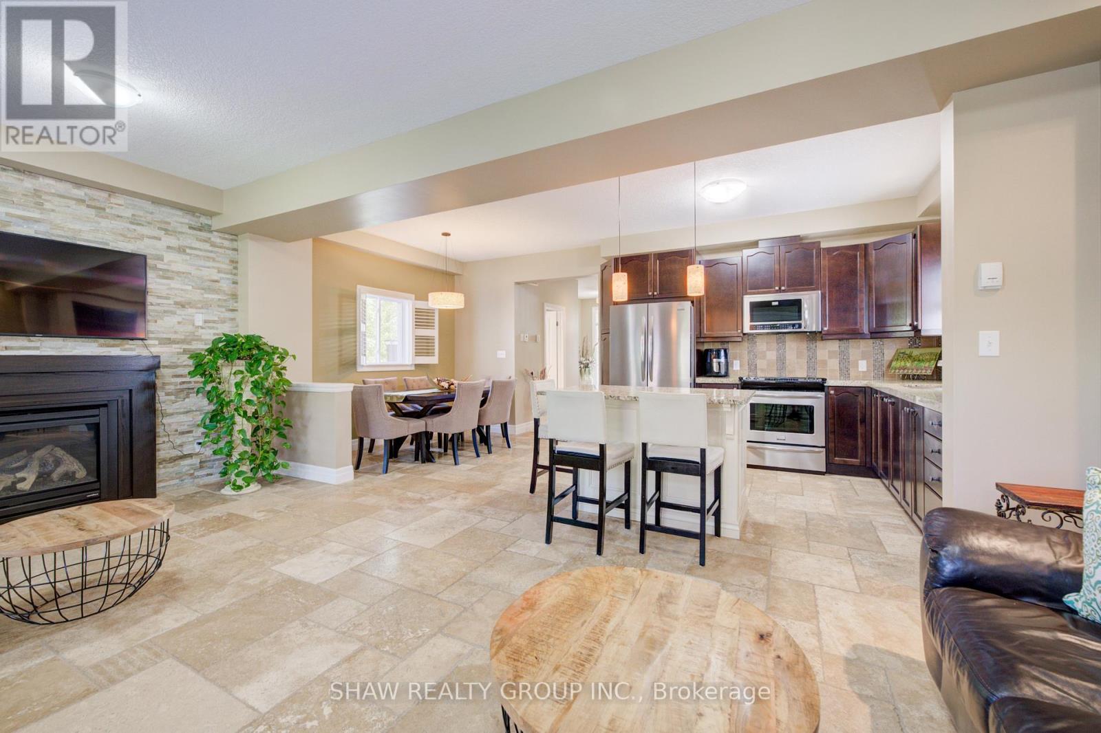 300 Watervale Crescent, Kitchener, ON