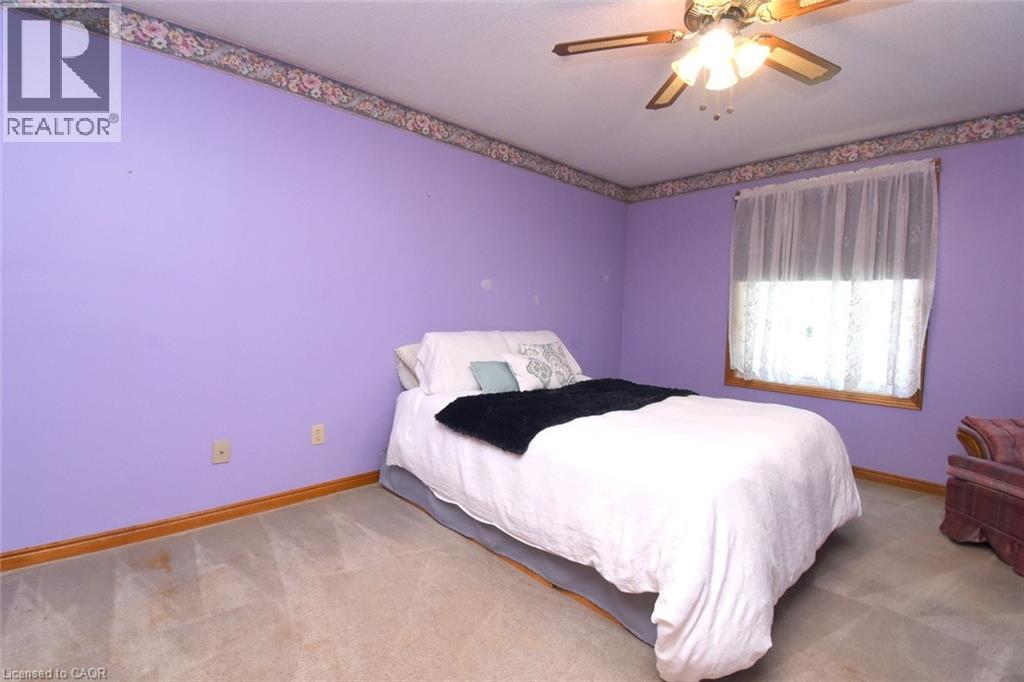 32 Mcmaster Drive, Caledonia, ON