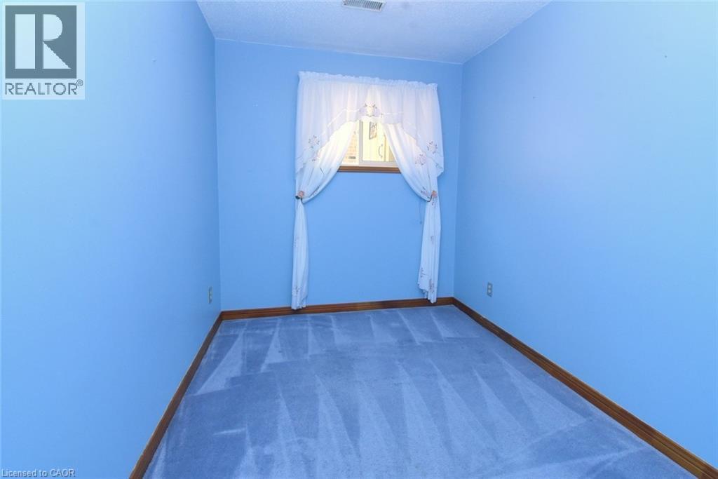 Lower level - 32 Mcmaster Drive, Caledonia, ON