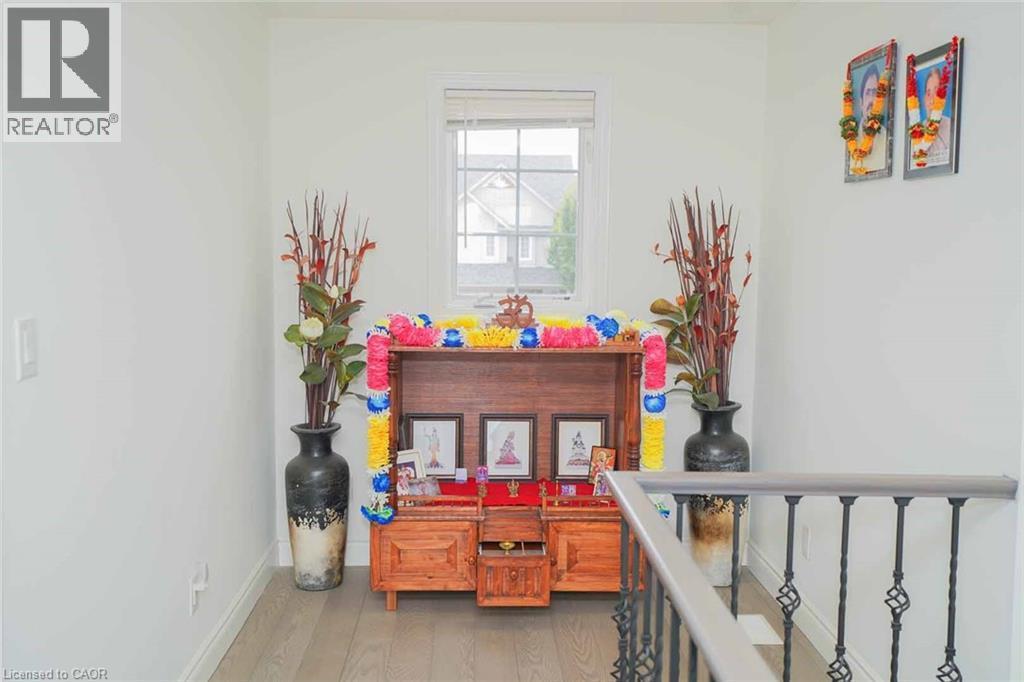 187 Adler Drive, Cambridge, ON - Indoor Photo Showing Other Room