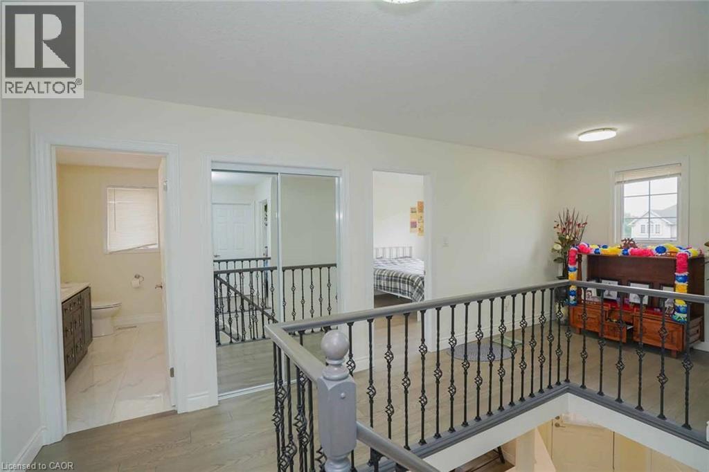 187 Adler Drive, Cambridge, ON - Indoor Photo Showing Other Room