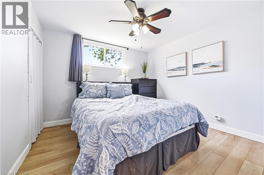 546 Mohawk Road E, Hamilton, ON