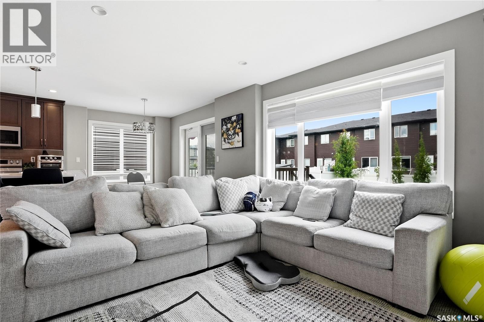 155 Dagnone Lane, Saskatoon, SK