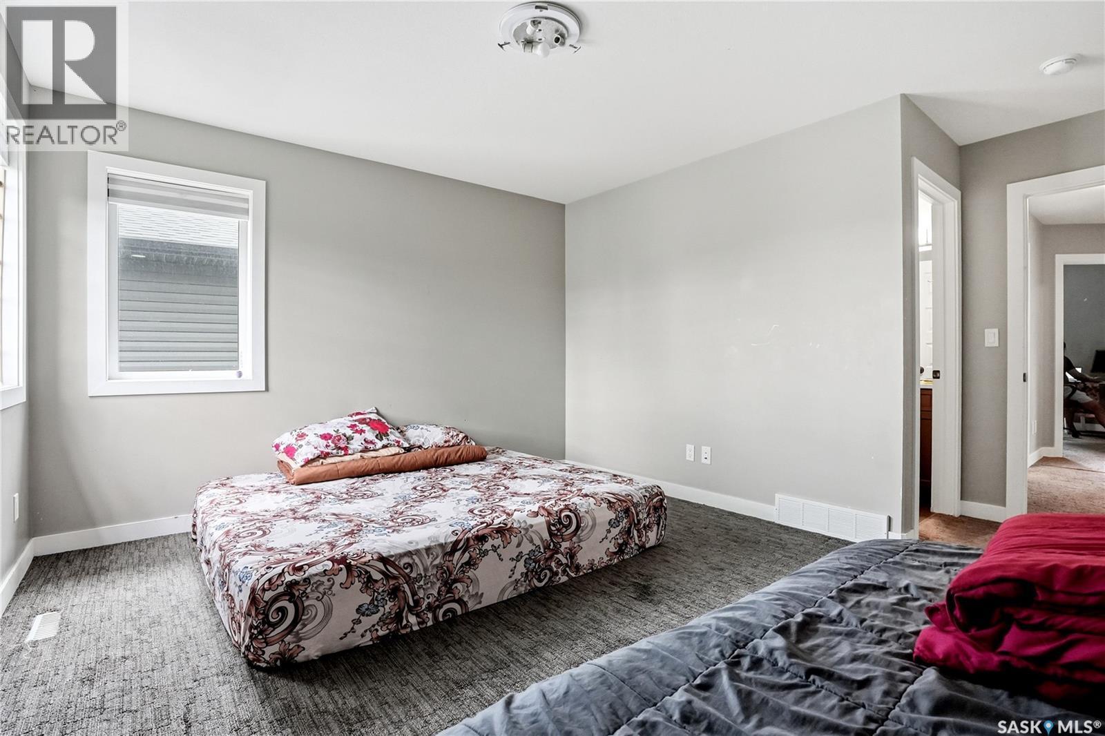 155 Dagnone Lane, Saskatoon, SK