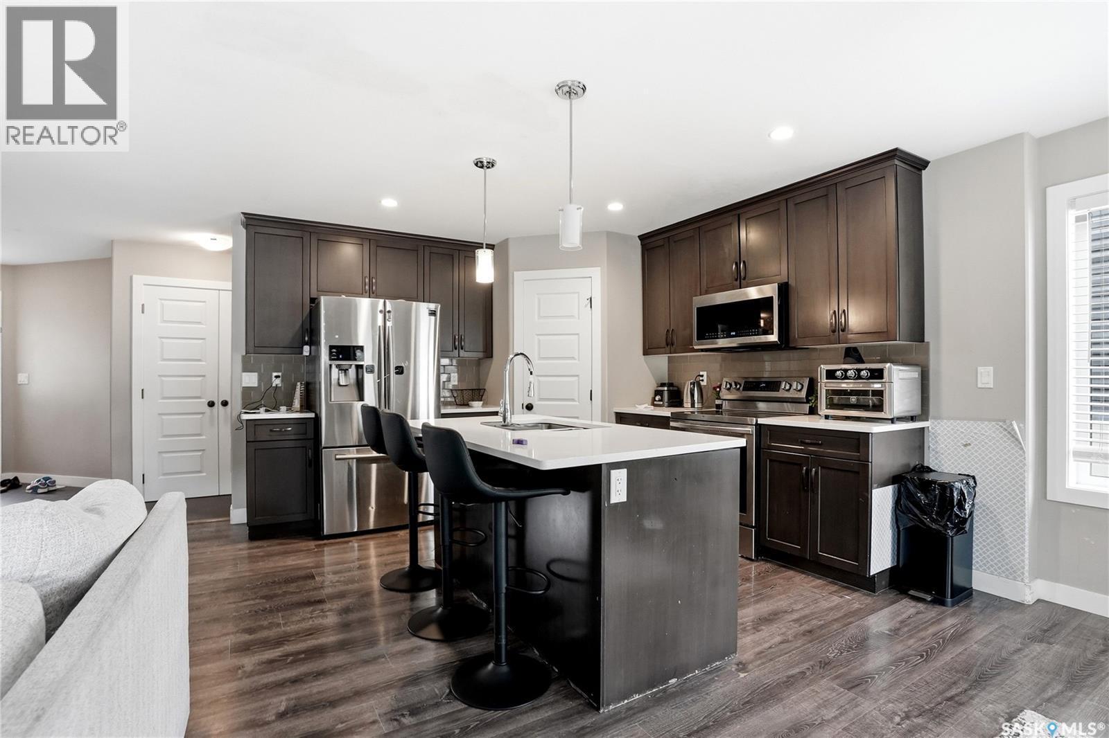 155 Dagnone Lane, Saskatoon, SK