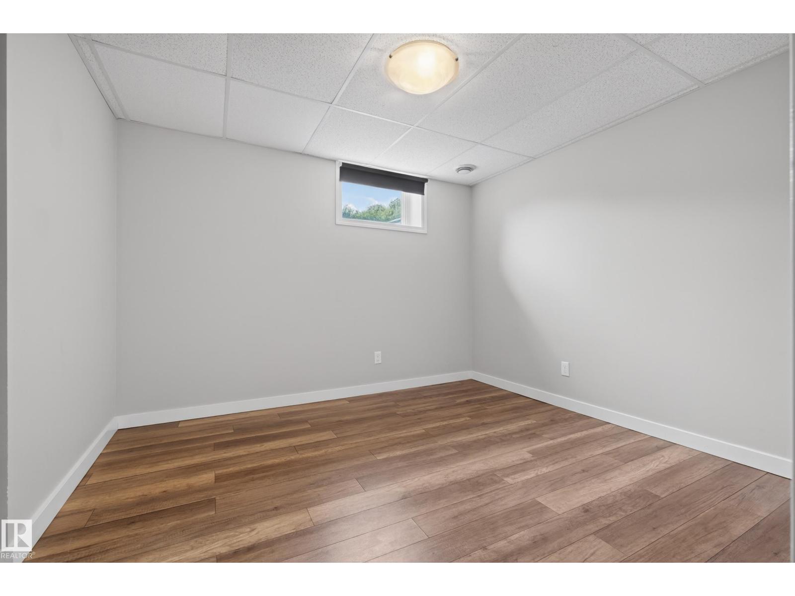 10316 77 St Nw, Edmonton, AB