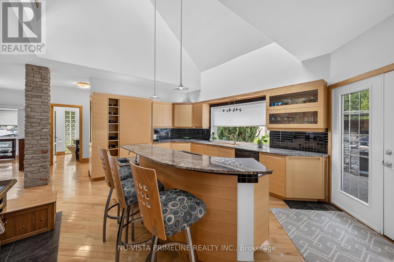 12 Ashley Lane, Middlesex Centre (Coldstream), ON