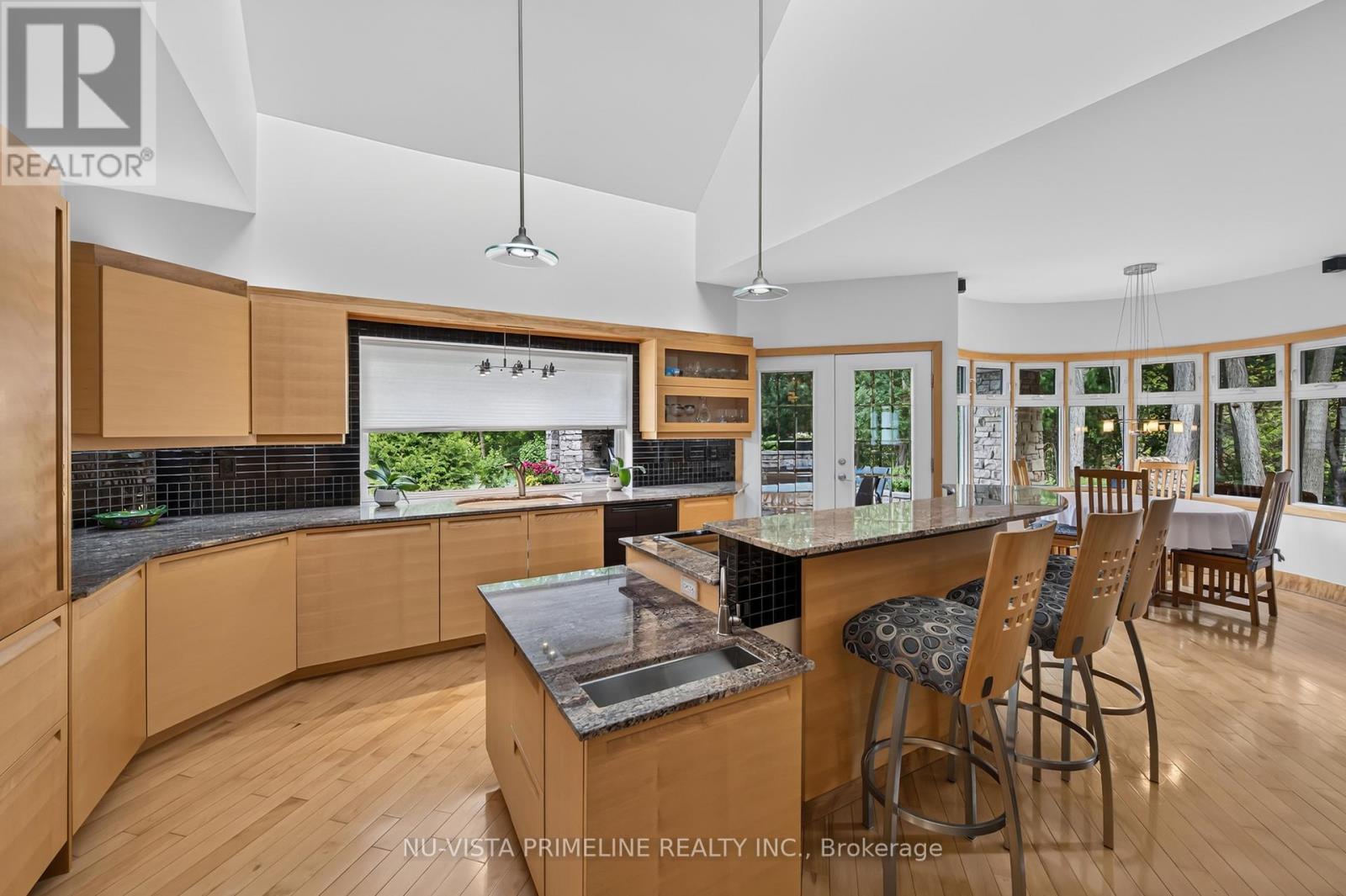 12 Ashley Lane, Middlesex Centre (Coldstream), ON