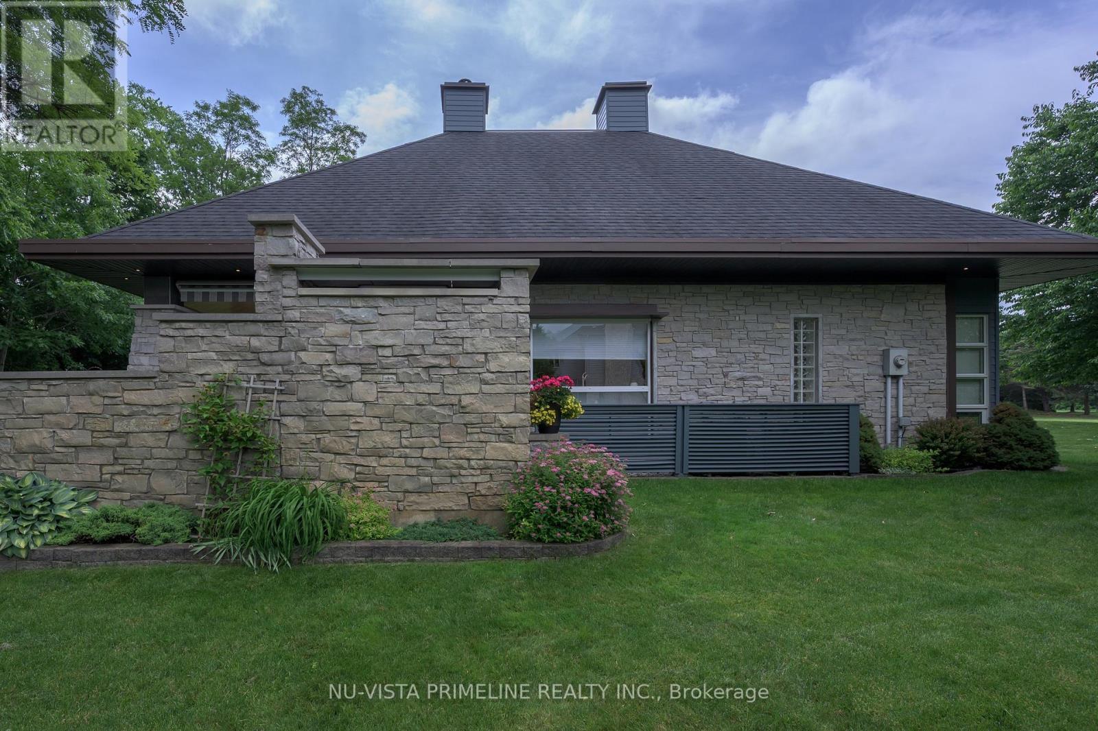 12 Ashley Lane, Middlesex Centre (Coldstream), ON